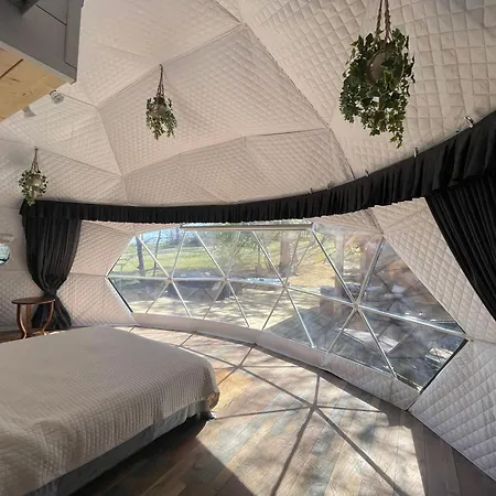 Luxury tent Dome Du Bearn Monein