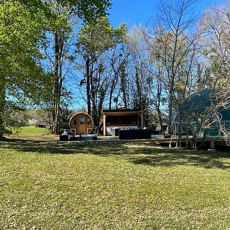 Luxury tent Dome Du Bearn